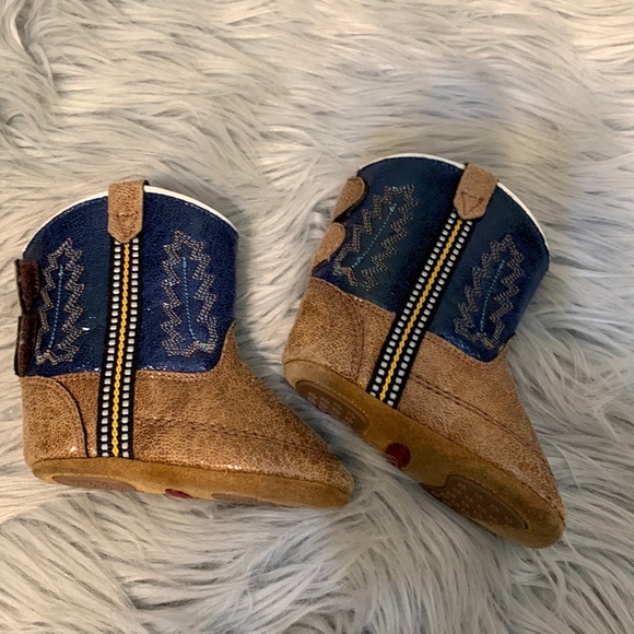 Old West Other - Baby Old West cowboy boots Velcro back size 3